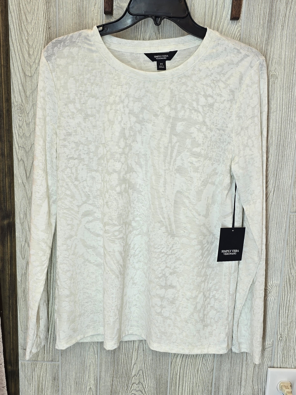 Simply Vera Vera Wang Cream Long-Sleeve Textured Crewneck Top